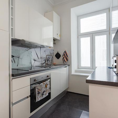 Neu, Renoviert Und Ruhig, 20 Minuten Ins Zentrum Wina Bagian luar foto