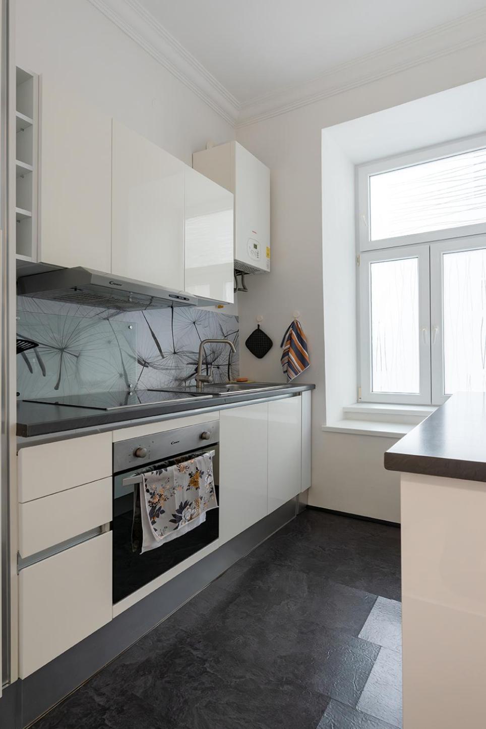 Neu, Renoviert Und Ruhig, 20 Minuten Ins Zentrum Wina Bagian luar foto