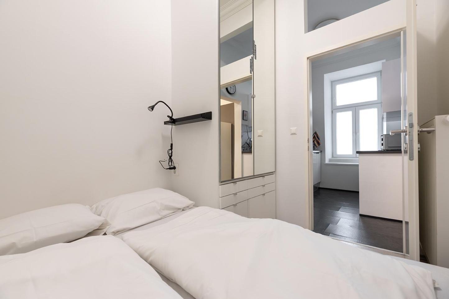 Neu, Renoviert Und Ruhig, 20 Minuten Ins Zentrum Wina Bagian luar foto